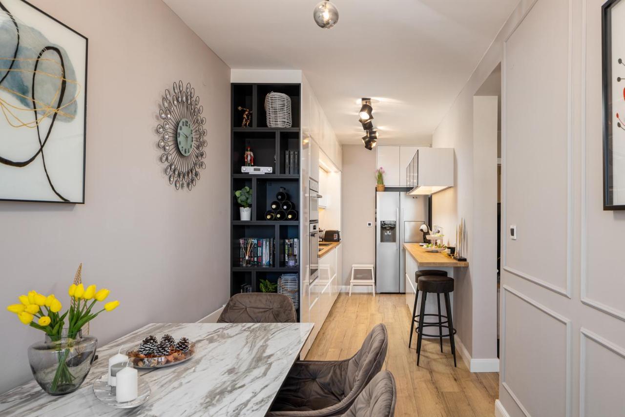 Apartment Amour Luxe สปลิท ภายนอก รูปภาพ