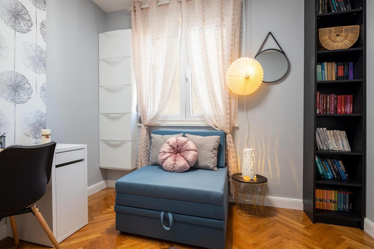 Apartment Amour Luxe สปลิท ภายนอก รูปภาพ