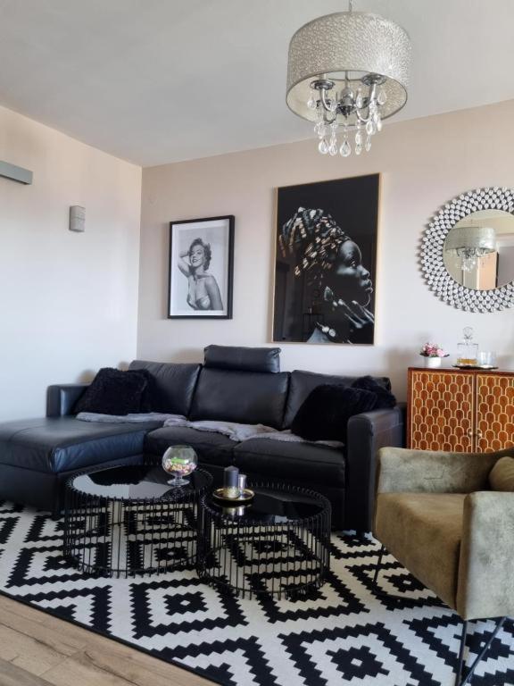 Apartment Amour Luxe สปลิท ภายนอก รูปภาพ